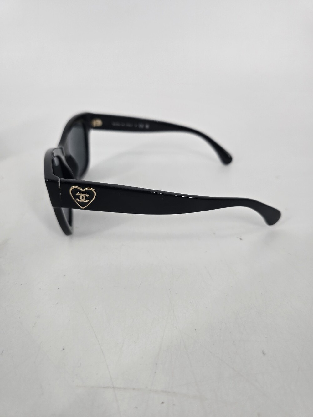 Chanel Square Acetate Black Heart  Sunglasses 5478 c501/S4 with Case and Cloth